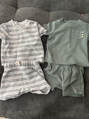 Carters baby outfits